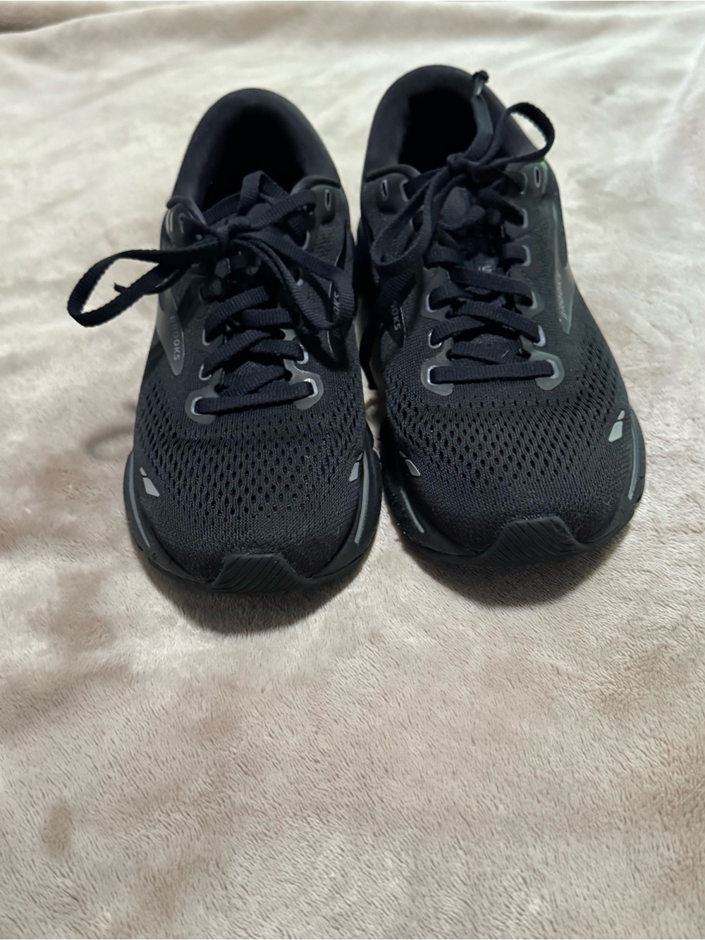 Brooks Women’s Ghost 15 Black Running Shoes